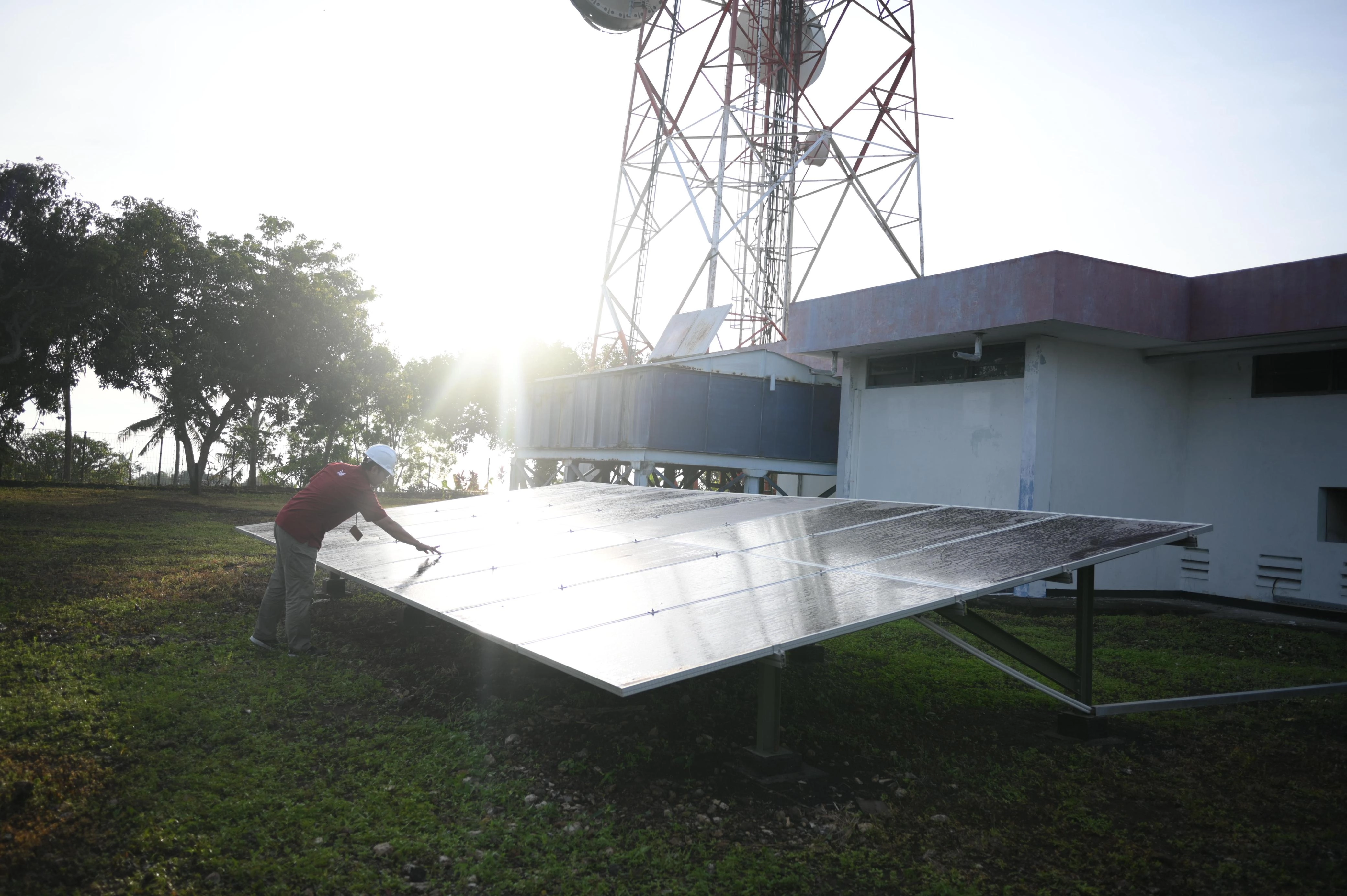 Telkom Pertegas Komitmen Energi Terbarukan di Hari Bumi 2025: Langkah Nyata Menuju Masa Depan Berkelanjutan